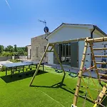 Σπίτι διακοπών Juventa By Interhome *