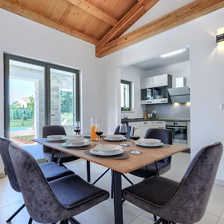 Juventa By Interhome *