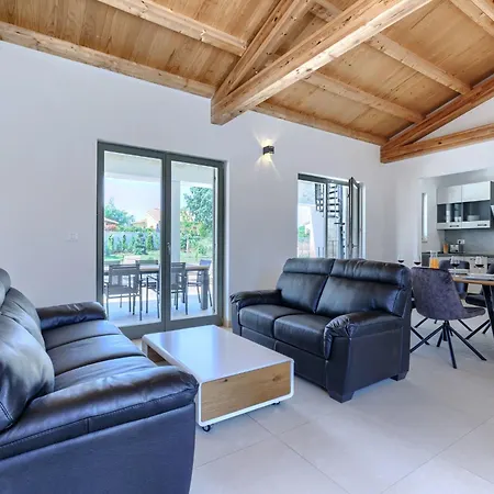 Juventa By Interhome *