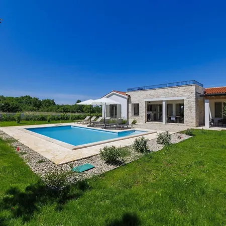 Juventa By Interhome